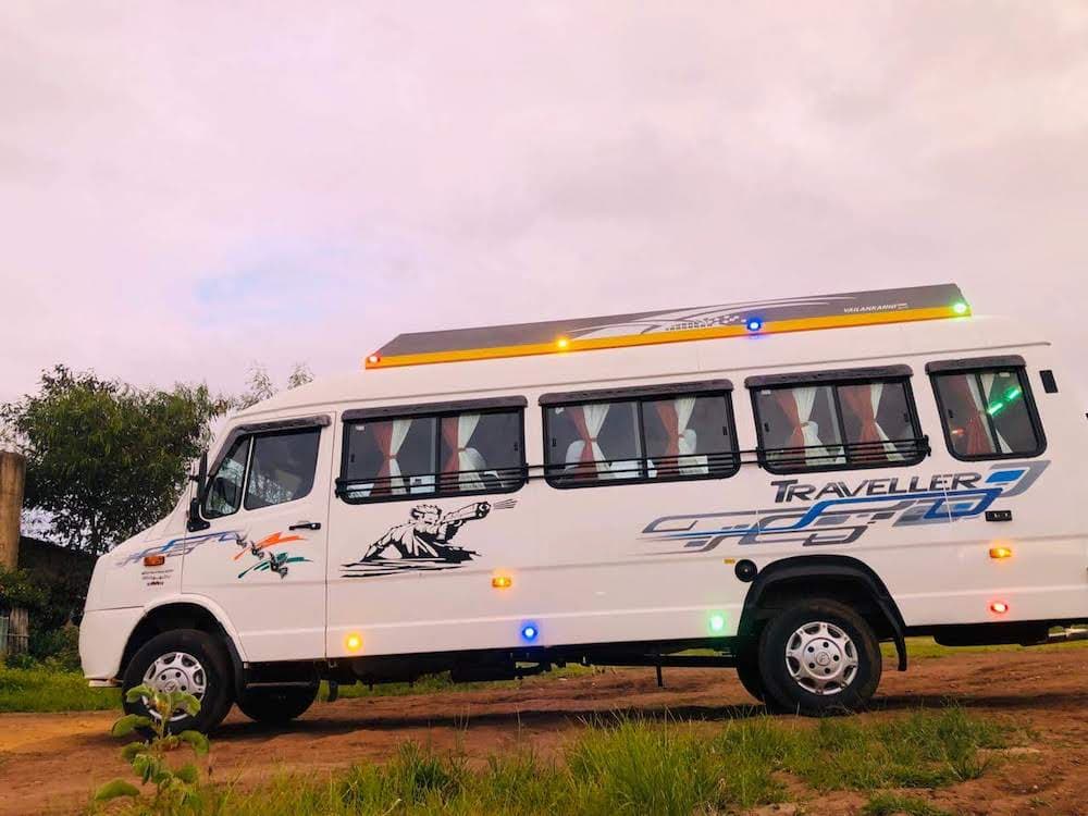 20 Seater Mini Bus